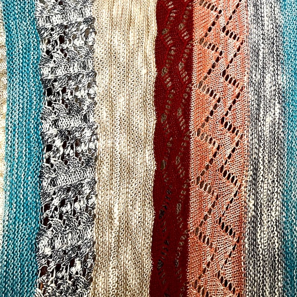 2 Cardigans - Picture 5 of 7